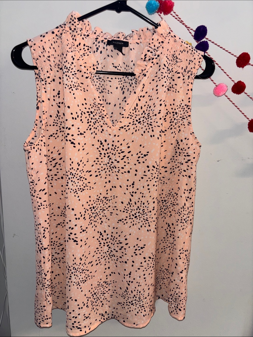 Halogen Peach Sleeveless V-Neck Speckled Ruffle Neck Top